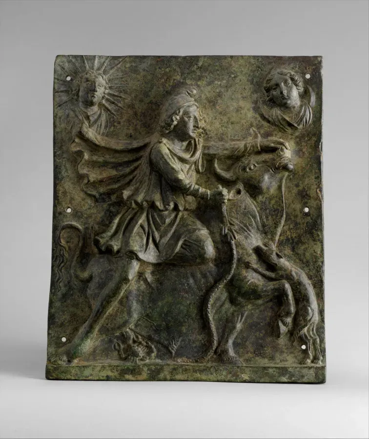 Placa romana de bronce con Mitra sacrificando al toro, siglos II a III, Metropolitan Museum