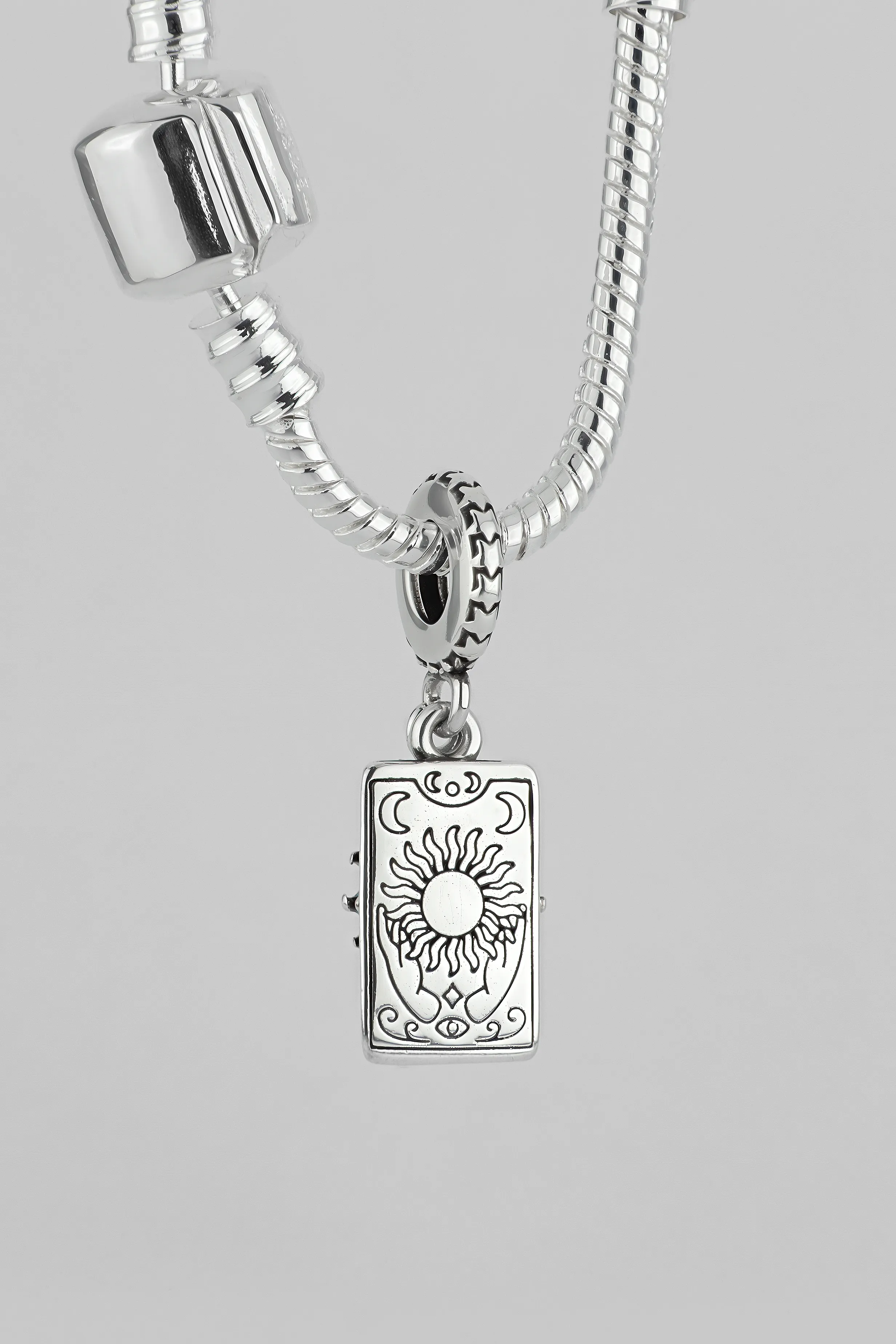 CHARM CARTA TAROT EL SOL